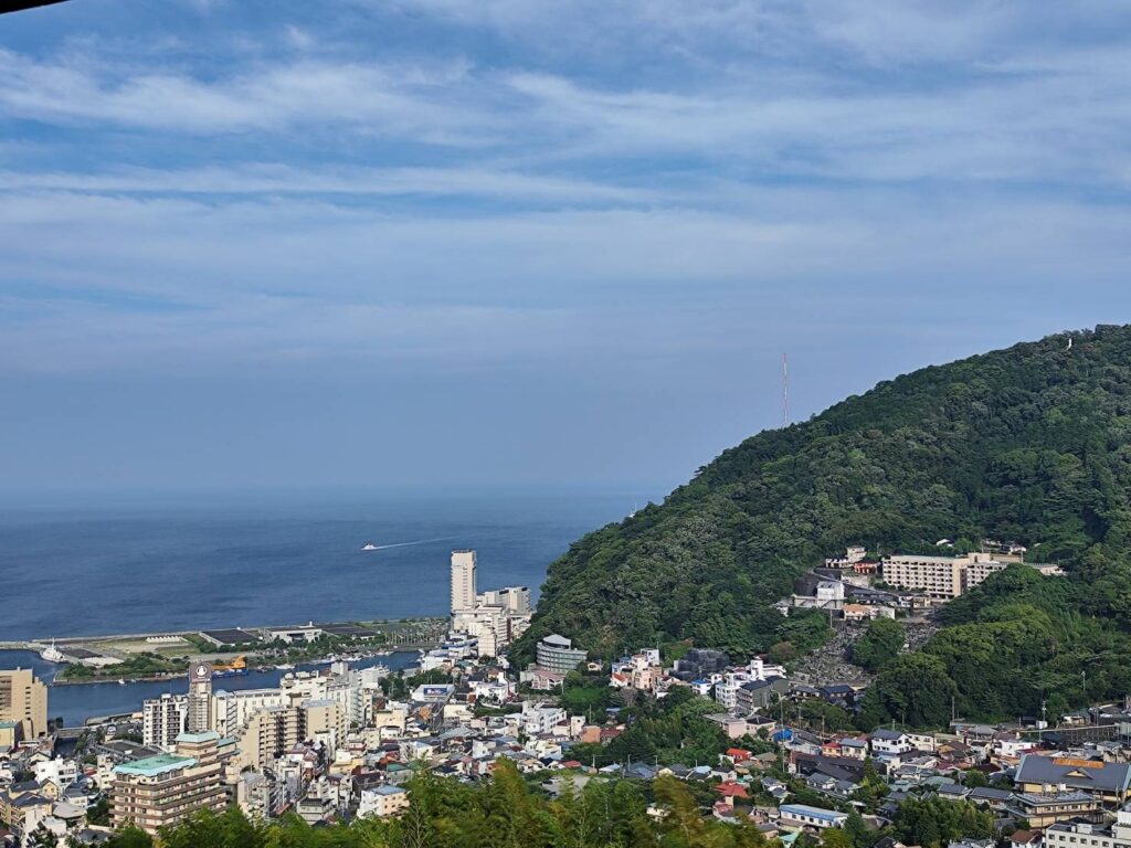 亀の井ホテル熱海の部屋からの景色