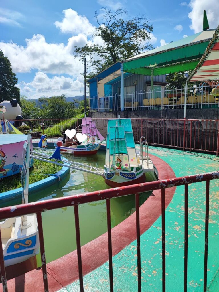 かみね遊園地の回転ボート