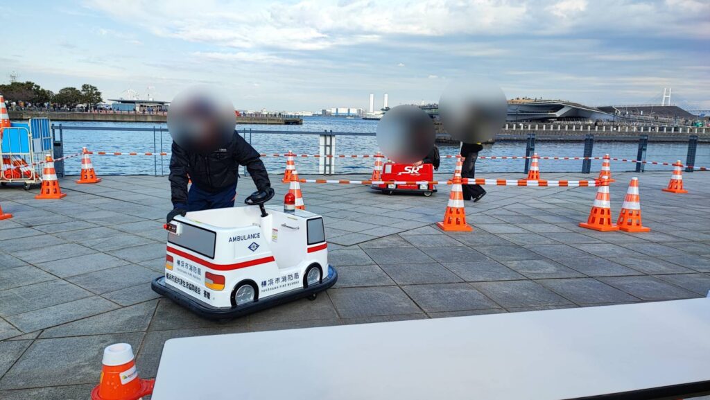 横浜消防出初式2025のバッテリーカー
