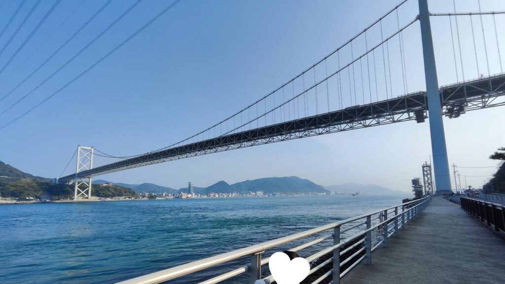 みもすそ川から眺める関門橋