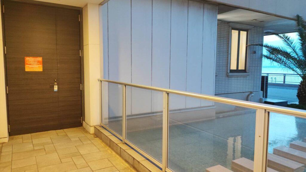 照葉スパリゾート門司店の連絡通路
