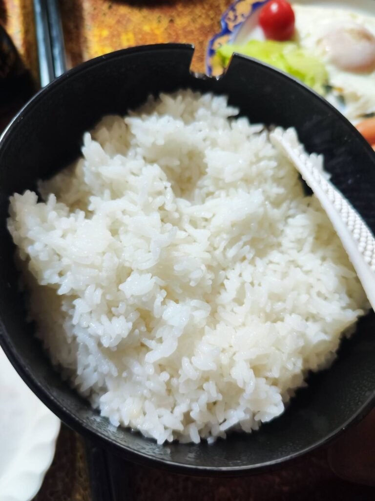 ホテル山内の朝食のごはん