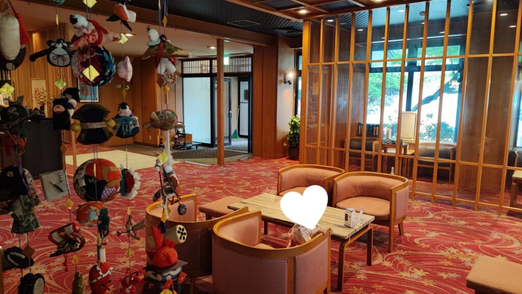 名湯舎 創のロビー